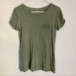 American Eagle - favorite tee